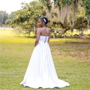 ALL THINGS BRIDAL 💛